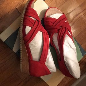 Brand New Never Worn!! Earth wedge sandals.